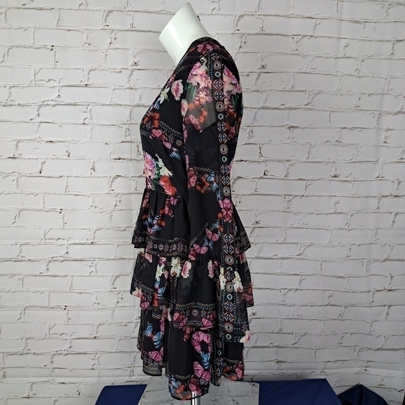 𝅺BEBE‎ Print Ruffle Tiered Dress - Picture 8 of 16